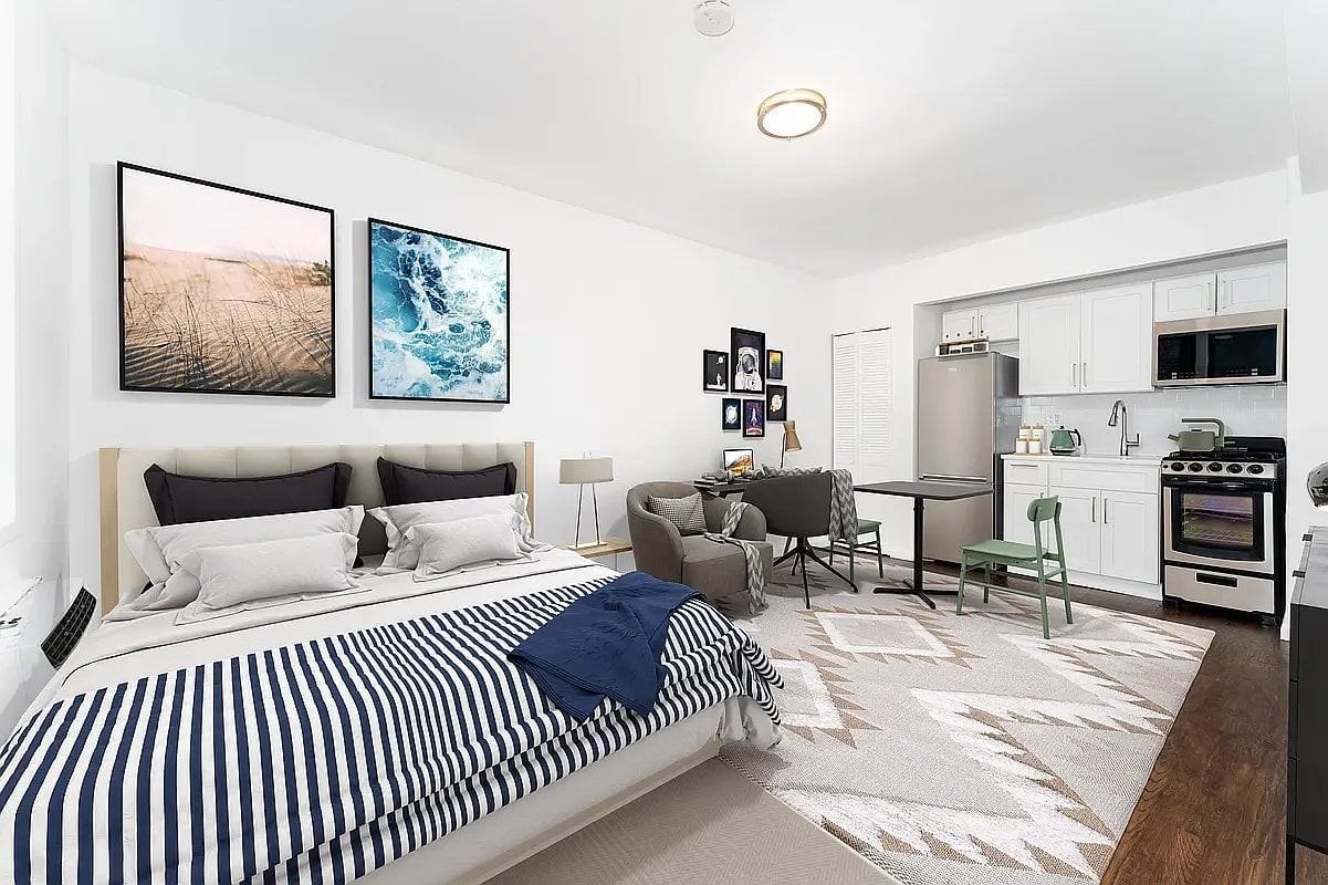 32 Cornelia St #42 - Photo 2 of 8