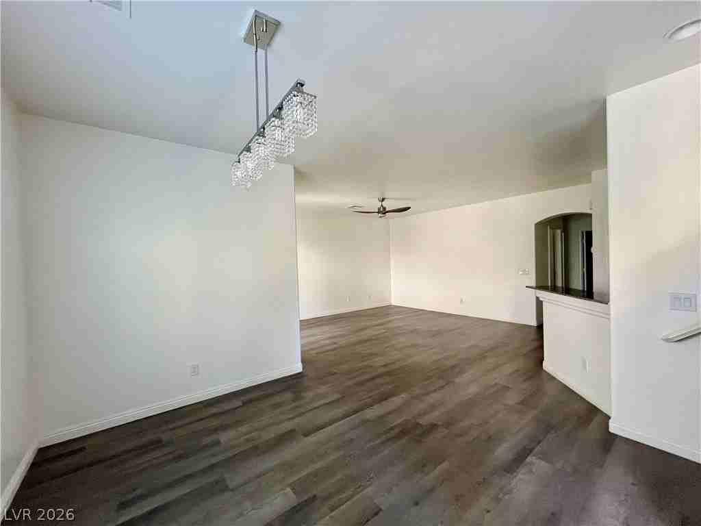 9493 Alma Ridge Ave - Photo 4 of 40