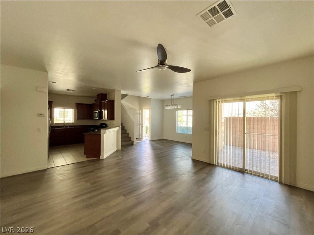9493 Alma Ridge Ave - Photo 7 of 40