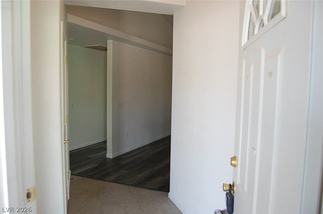 4911 E Ridgewood Dr - Photo 3 of 30