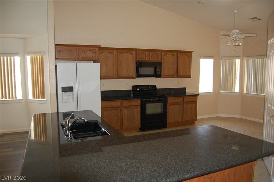 4911 E Ridgewood Dr - Photo 5 of 30