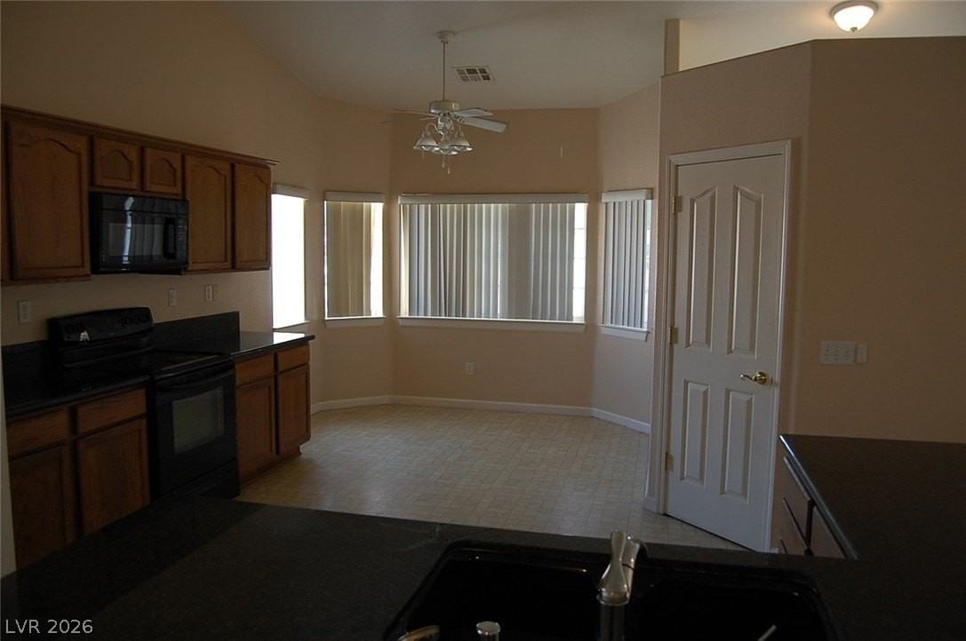 4911 E Ridgewood Dr - Photo 6 of 30