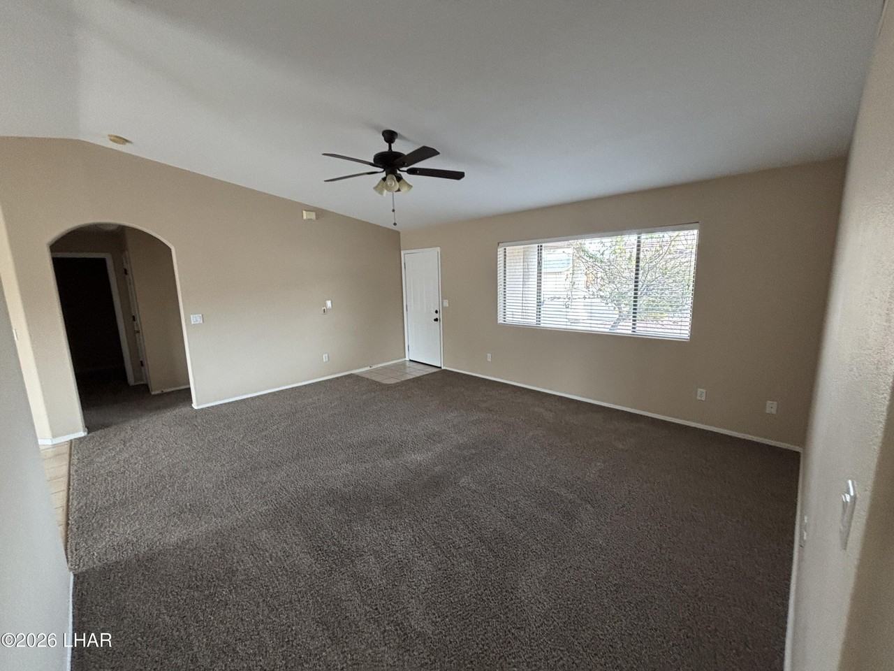 1990 Park Terrace Pl - Photo 2 of 29