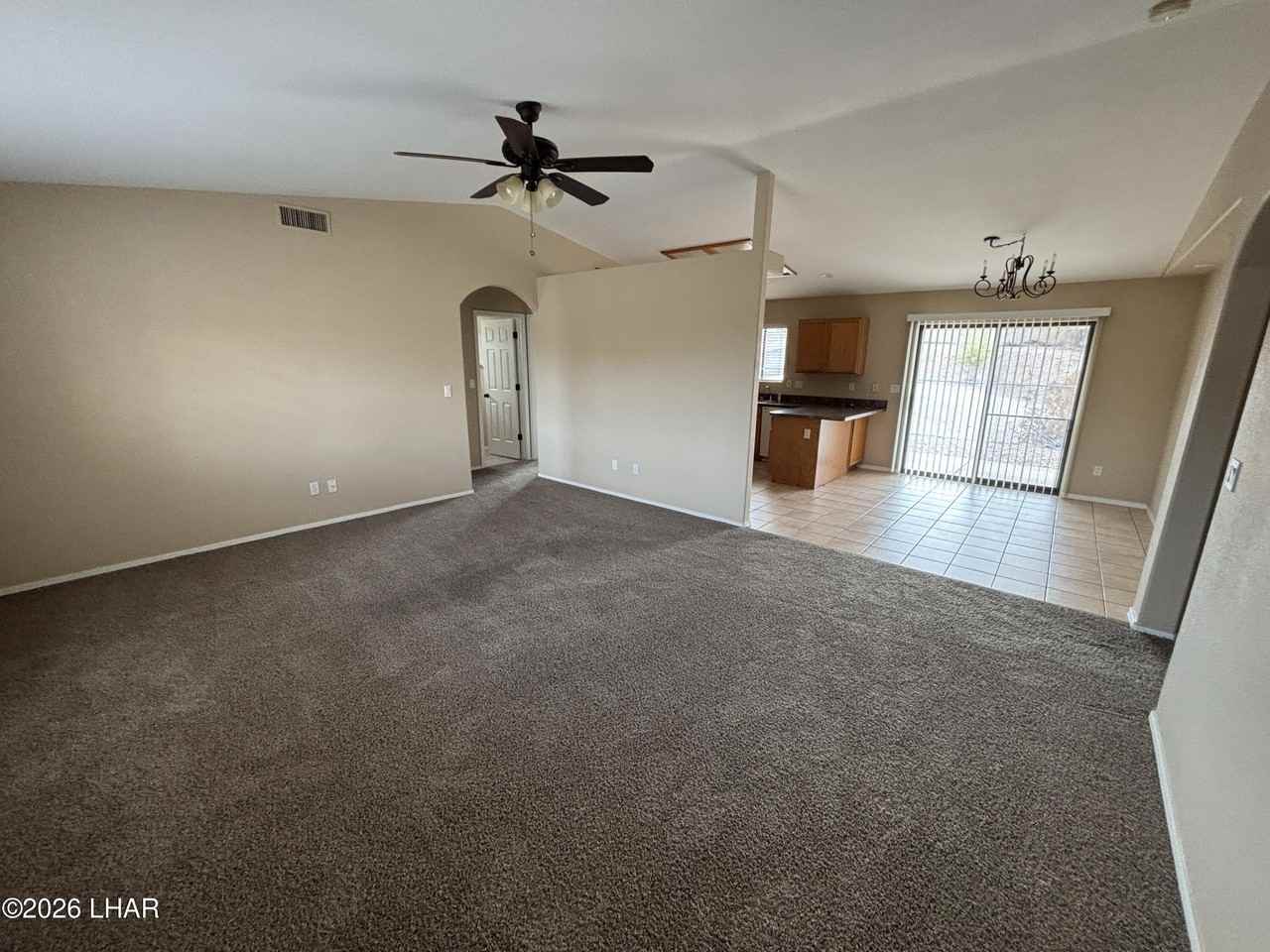1990 Park Terrace Pl - Photo 3 of 29