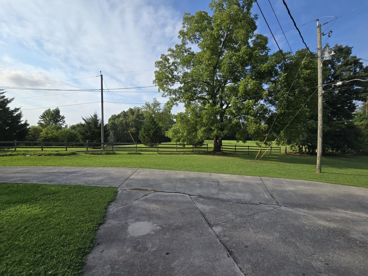 6213 Strawberry Plains Pike - Photo 7 of 30