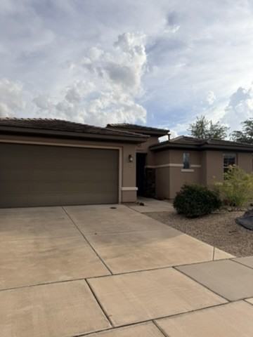 2540 E Desert Cliff Dr #1 - Photo 2 of 17