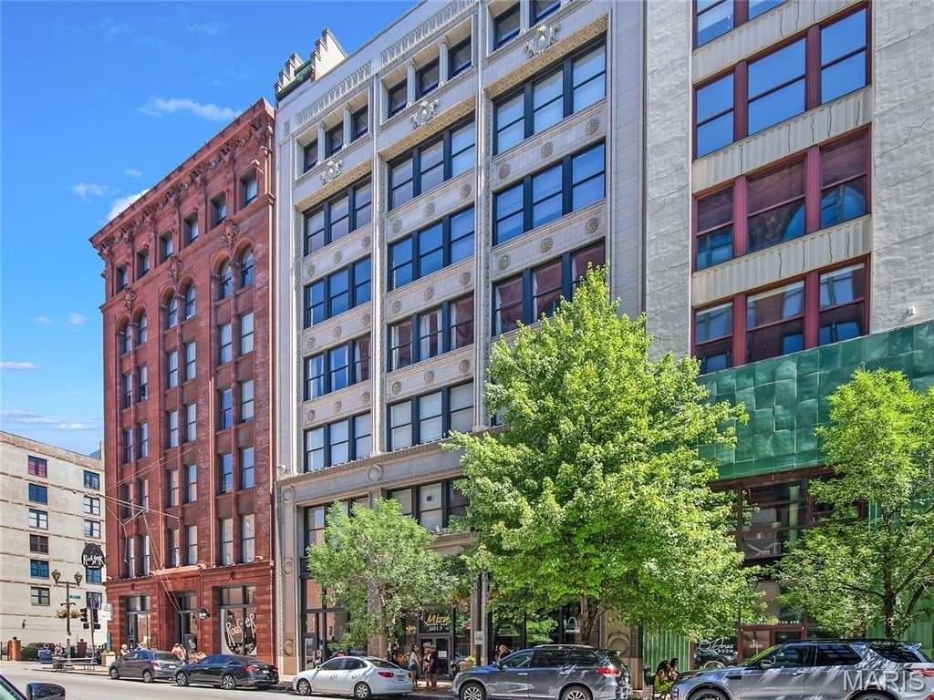 1015 Washington Ave #401 - Photo 2 of 26