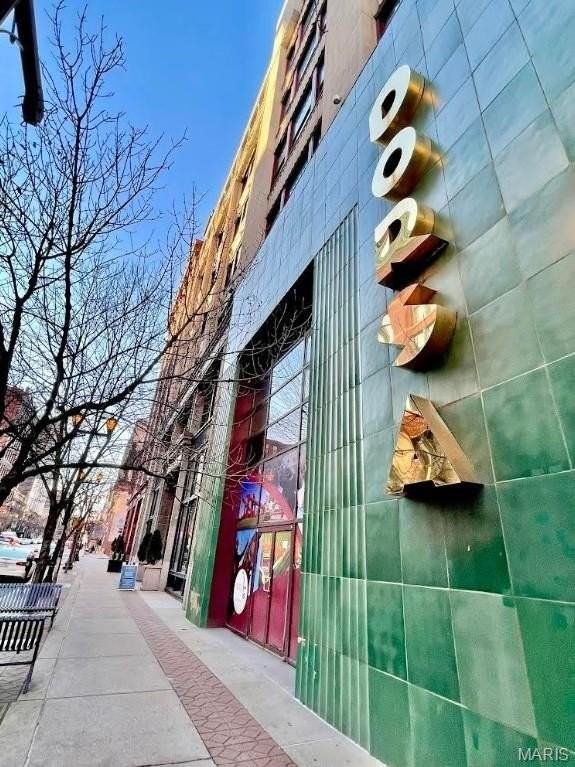 1015 Washington Ave #401 - Photo 3 of 26