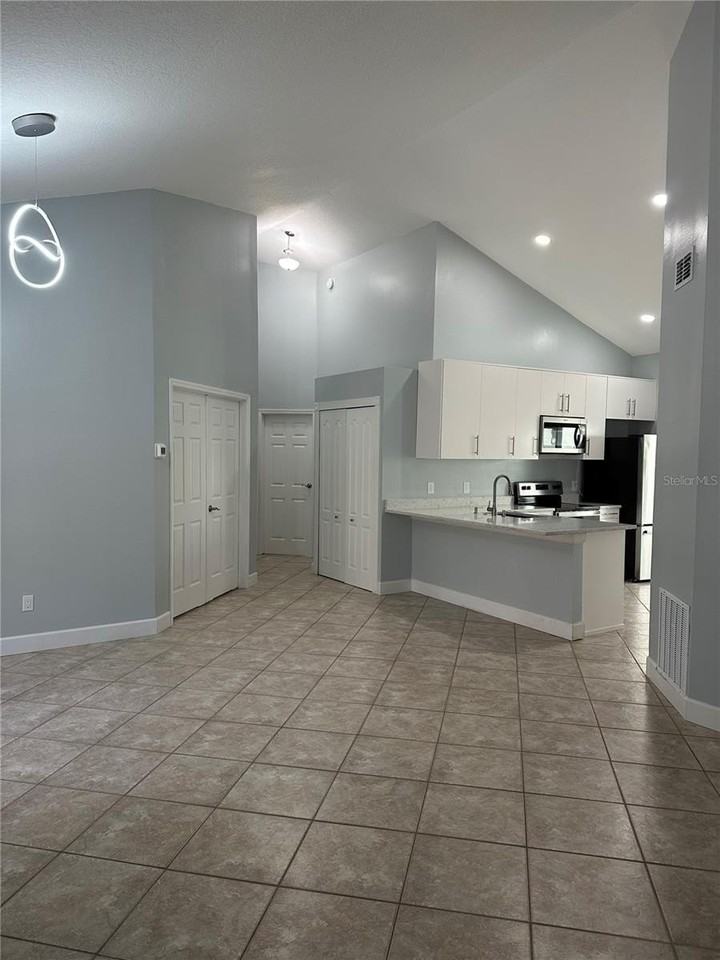 7357 Spring Villas Cir - Photo 2 of 22