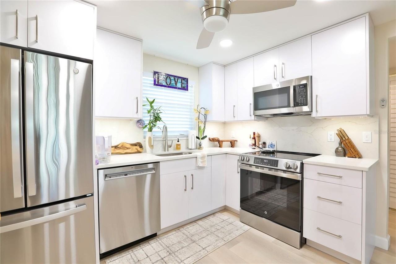 4600 98th Way N #209 - Photo 6 of 20