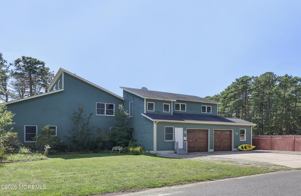 2450 Capshaw Rd - Photo 3 of 31