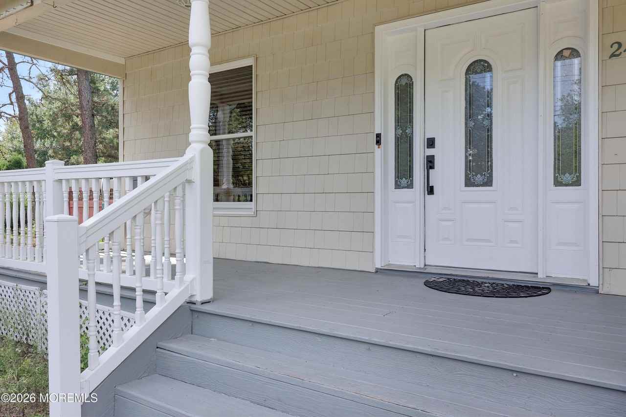 2450 Capshaw Rd - Photo 5 of 31