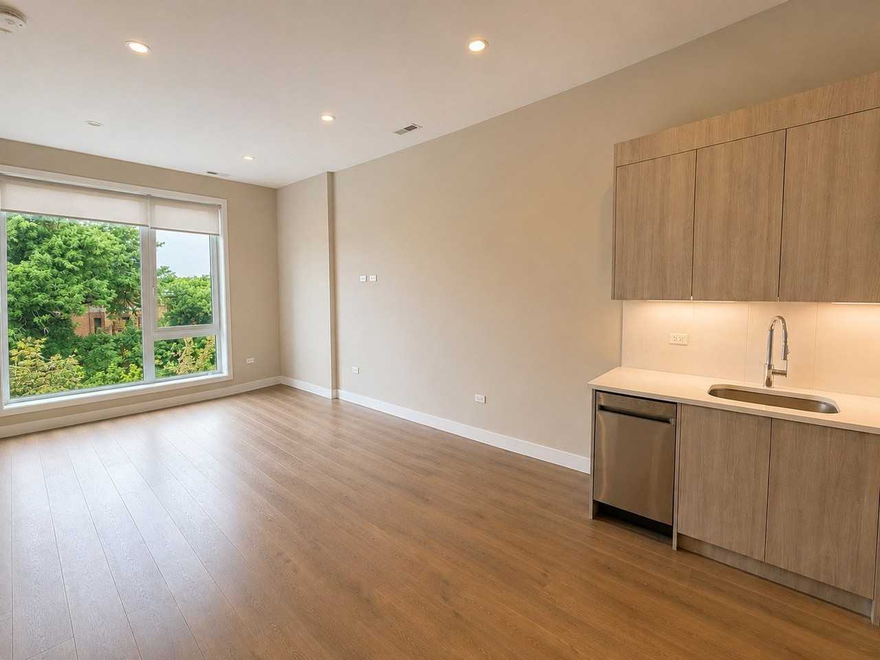 3757 N Sheffield Ave #408 - Photo 5 of 21