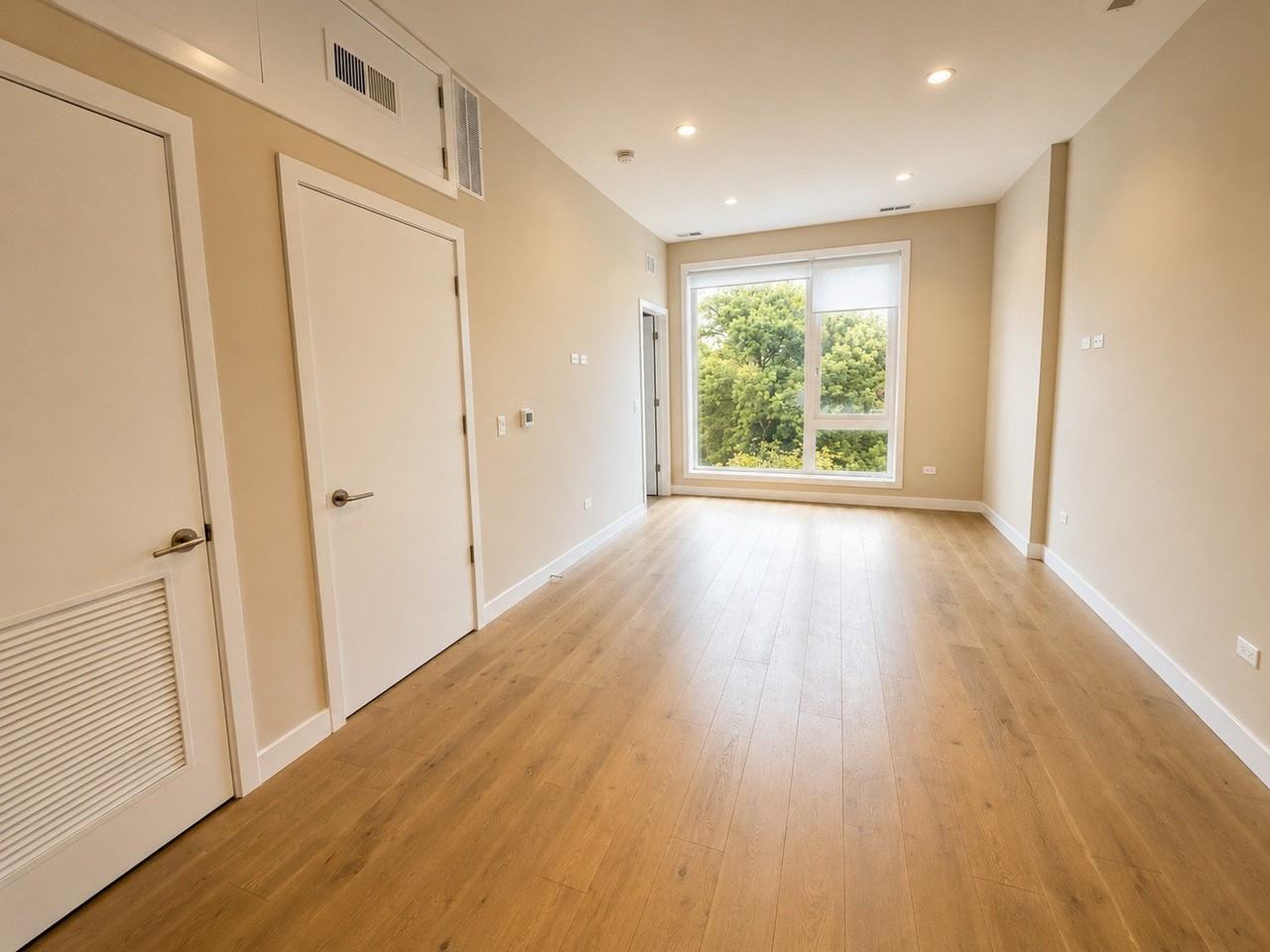 3757 N Sheffield Ave #408 - Photo 7 of 21