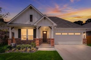 featured image of 2704 Starling St