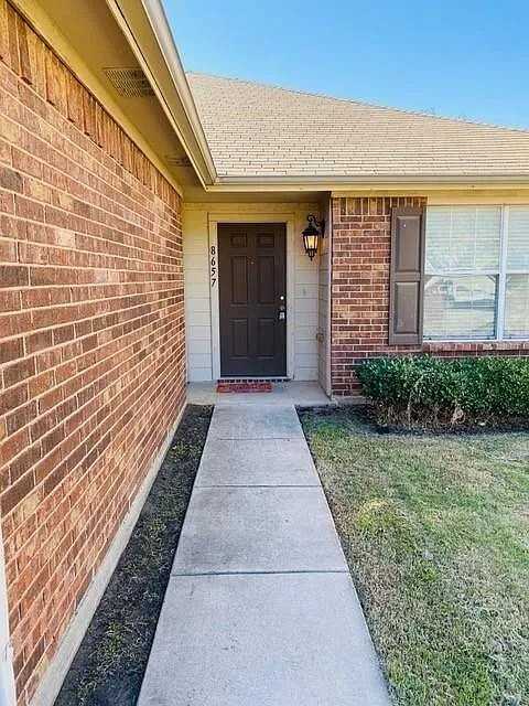 8657 Boswell Meadows Dr - Photo 2 of 22