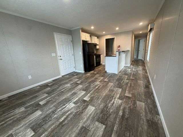 31 Randall Ave #64 - Photo 6 of 7