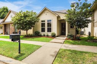 405 S Montauban Dr - Photo 1 of 1