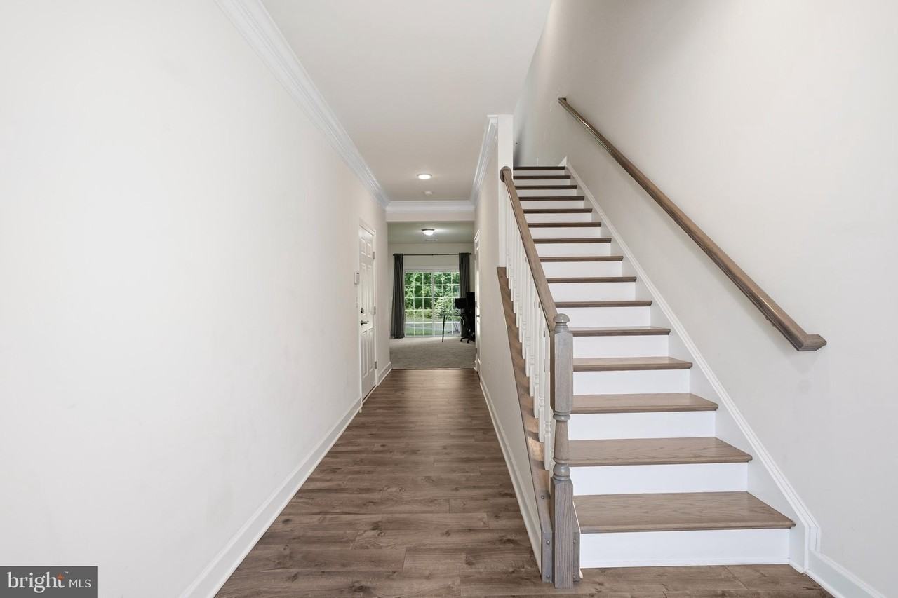 6073 Camerons Ferry Dr - Photo 2 of 29