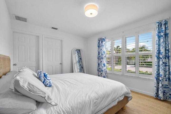 125 Gregory Place - Photo 7 of 8