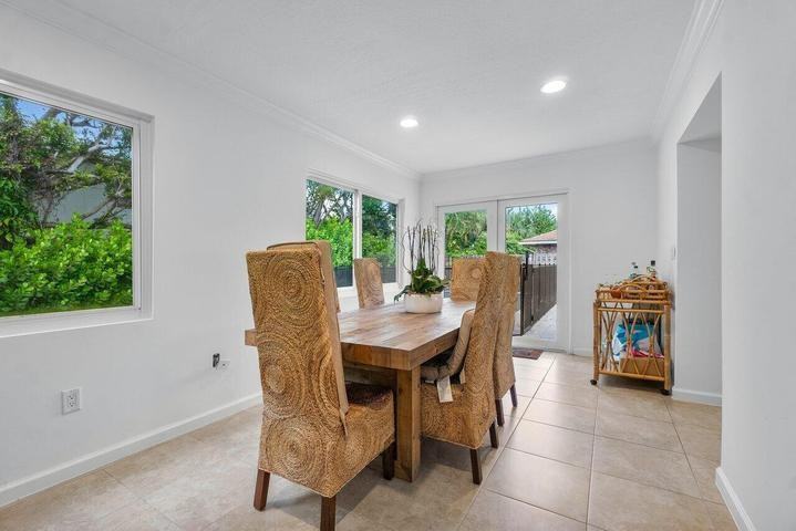 125 Gregory Place - Photo 6 of 8