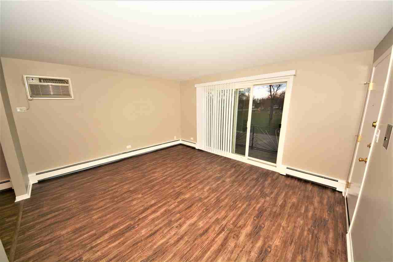 9422 South 78th Court #2 - Photo 4 of 12