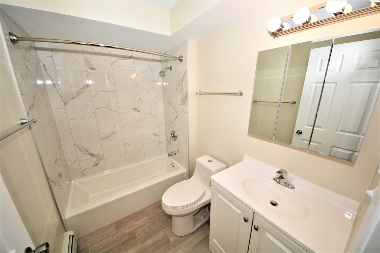 9422 South 78th Court #2 - Photo 7 of 12