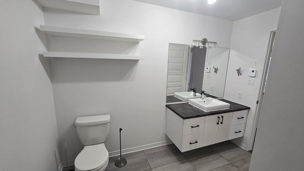 193 Rue Nancy-Elliott #2 - Photo 5 of 13