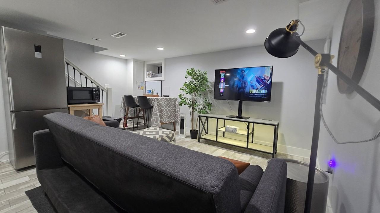 1673 Montello Ave Ne #1588310P - Photo 5 of 27