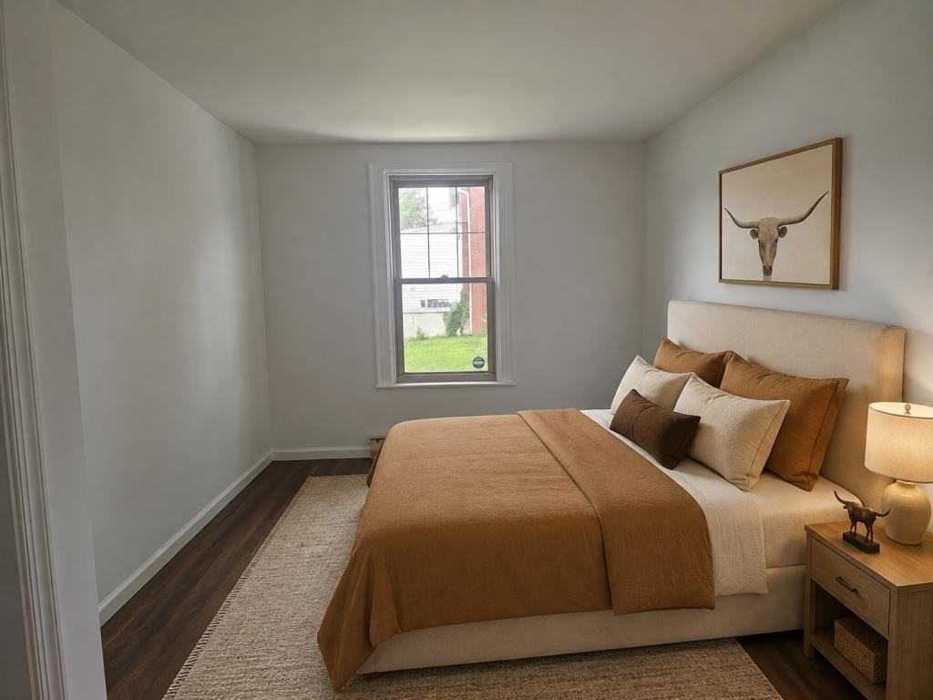 380 E Chestnut St - Photo 5 of 7