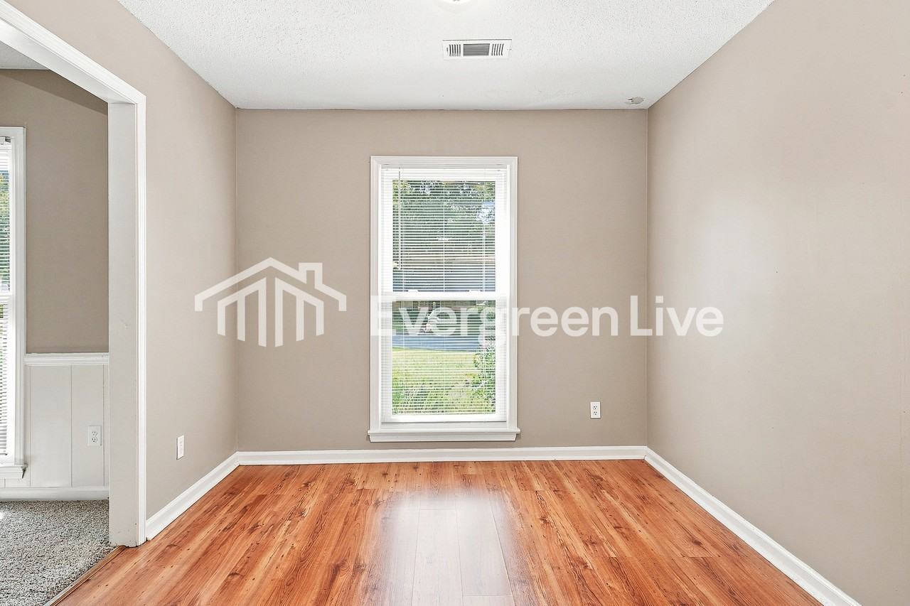 7239 63rd Ave E - Photo 5 of 15