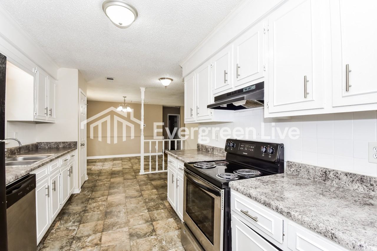212 Braewick Rd - Photo 5 of 15