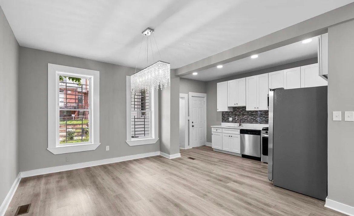 1804 E 29th St - Photo 6 of 23