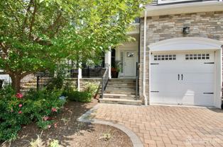 61 Mccormick Ave S - Photo 1 of 1