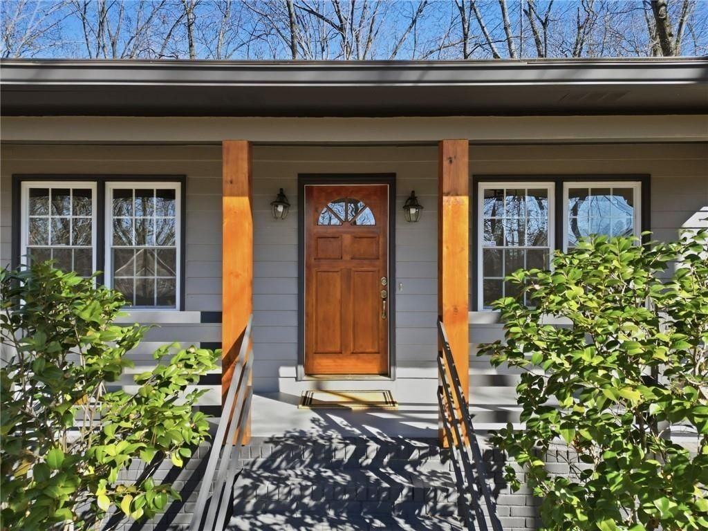2810 Shaw Rd - Photo 3 of 36