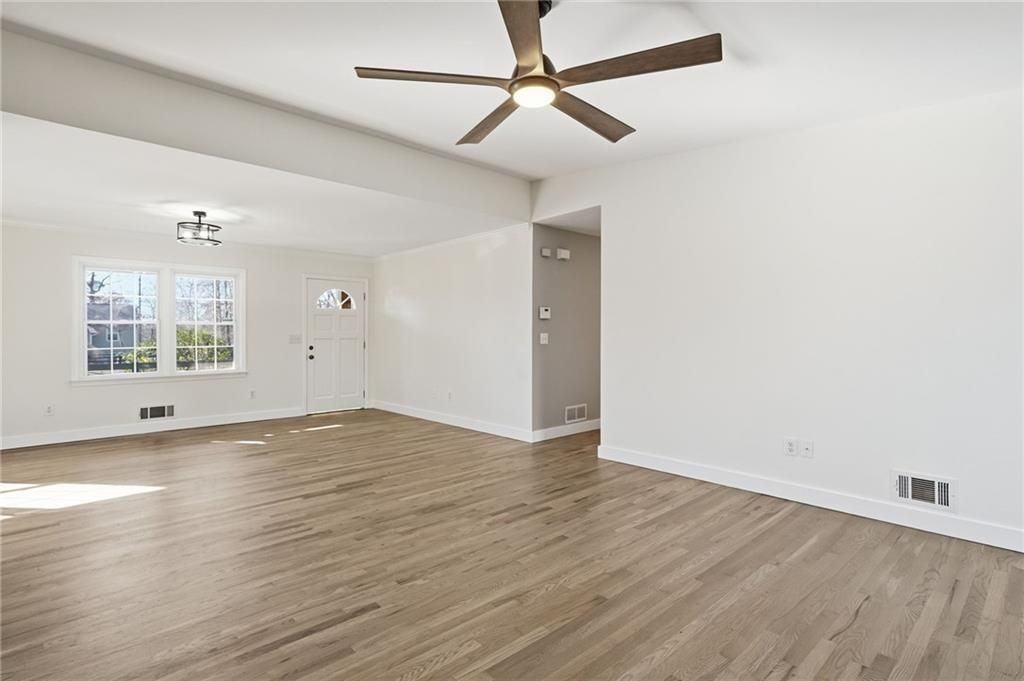 2810 Shaw Rd - Photo 6 of 36