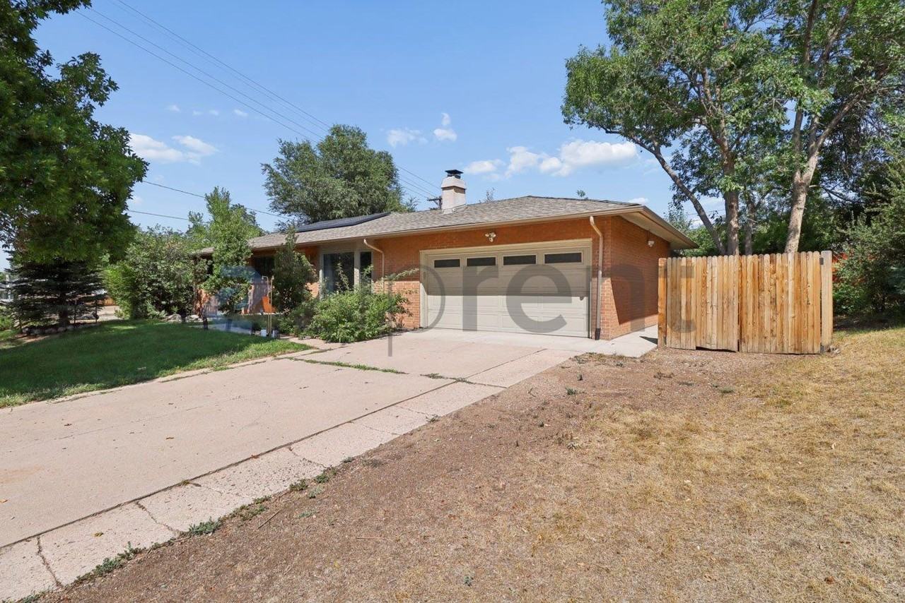 3506 S Holly St - Photo 2 of 19