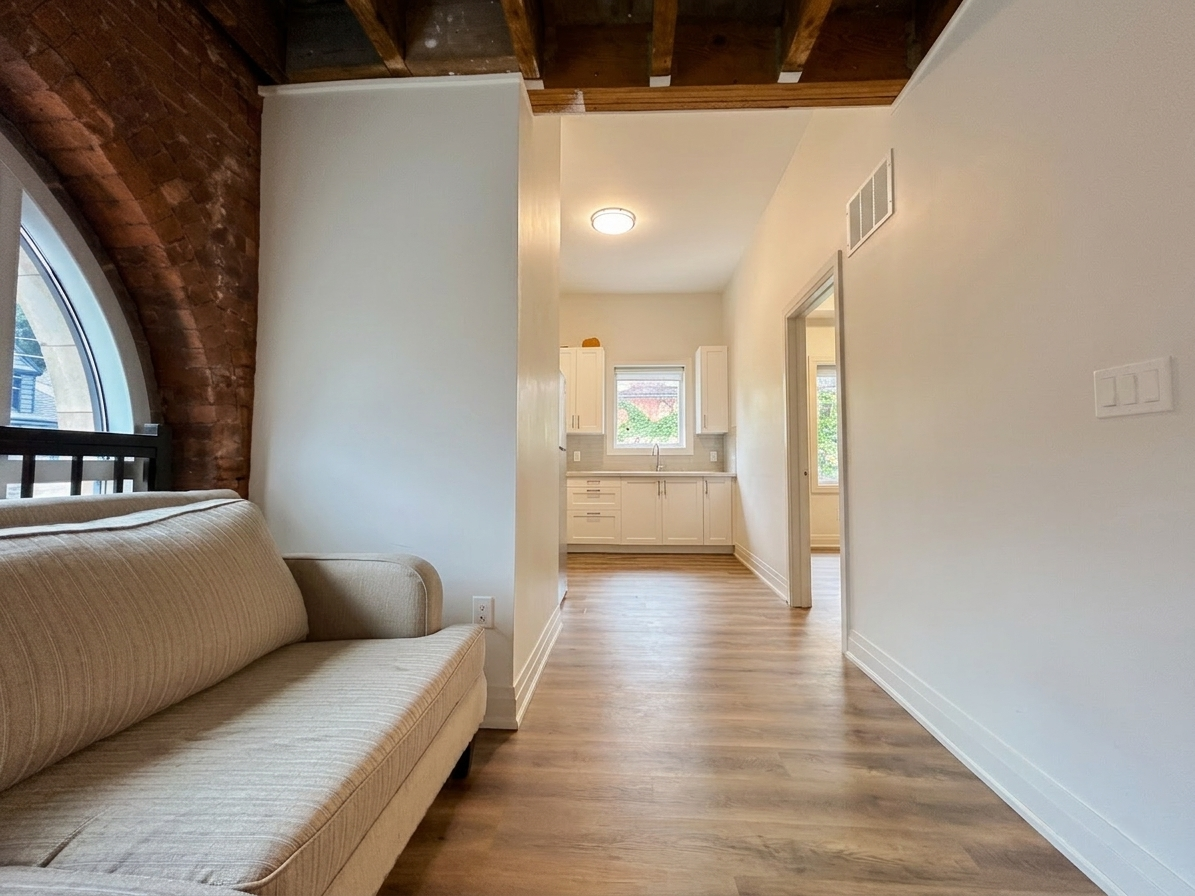 837 King Street East #203 - Photo 7 of 15