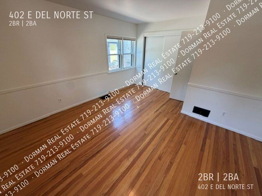 402 E Del Norte St - Photo 5 of 11