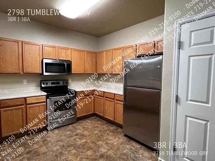 2798 Tumblewood Grv - Photo 5 of 21