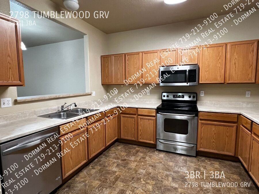 2798 Tumblewood Grv - Photo 6 of 21