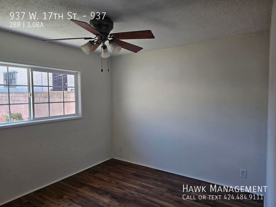 937 W 17th St #937 - Photo 6 of 15