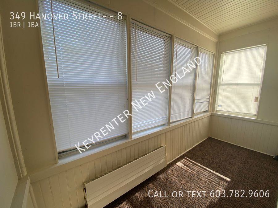 349 Hanover St #8 - Photo 4 of 6