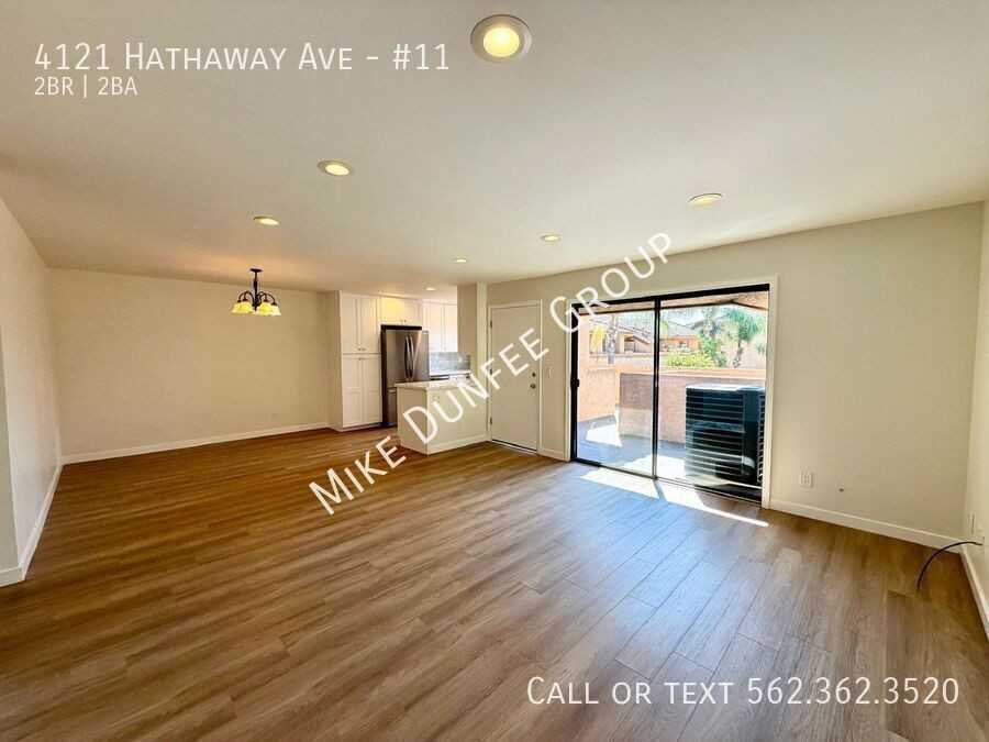 4121 Hathaway Ave #11