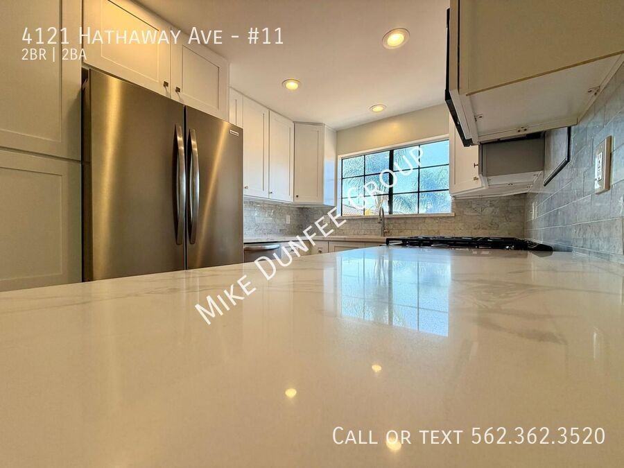 4121 Hathaway Ave #11 - Photo 4 of 25