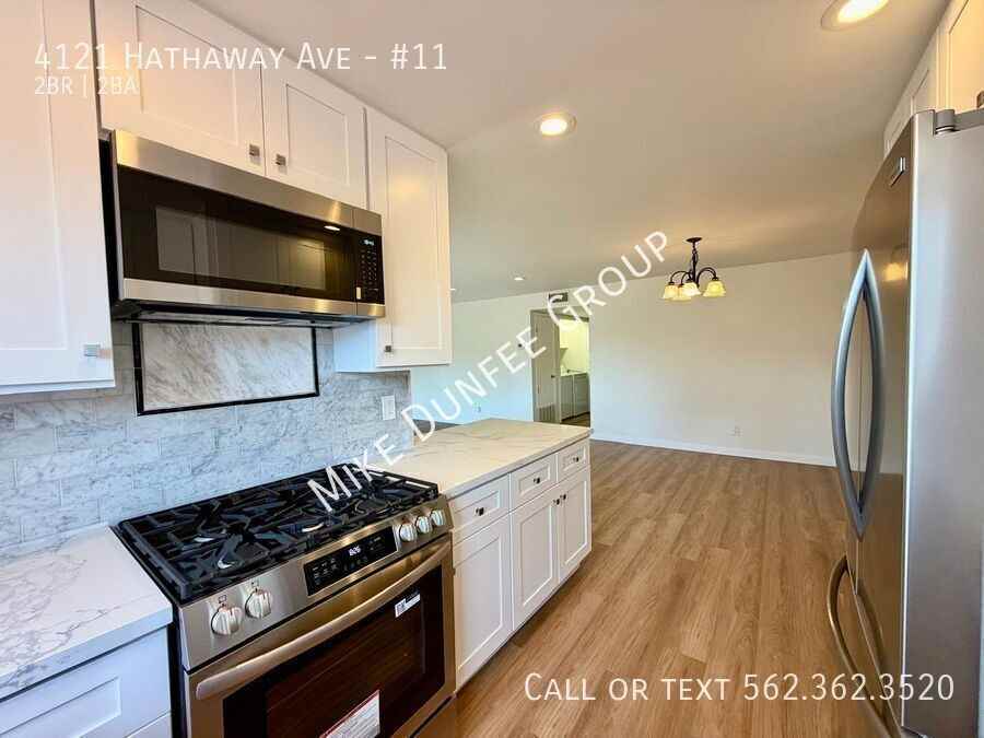 4121 Hathaway Ave #11 - Photo 7 of 25