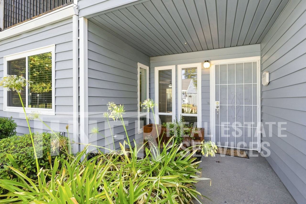5943 Main Ave #F - Photo 4 of 30