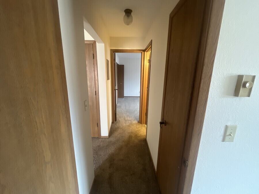 851 Driftwood Dr #1 - Photo 4 of 11