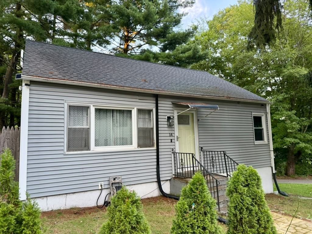 14 Fairfax St #NA
