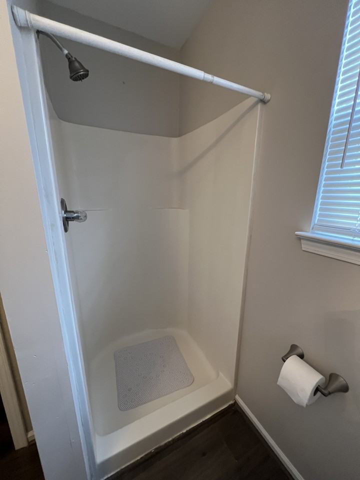 1172 Wildwood Ln #NA - Photo 4 of 36